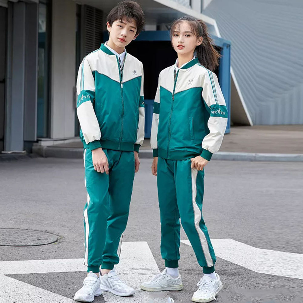 Bộ đồng phục jogging suit